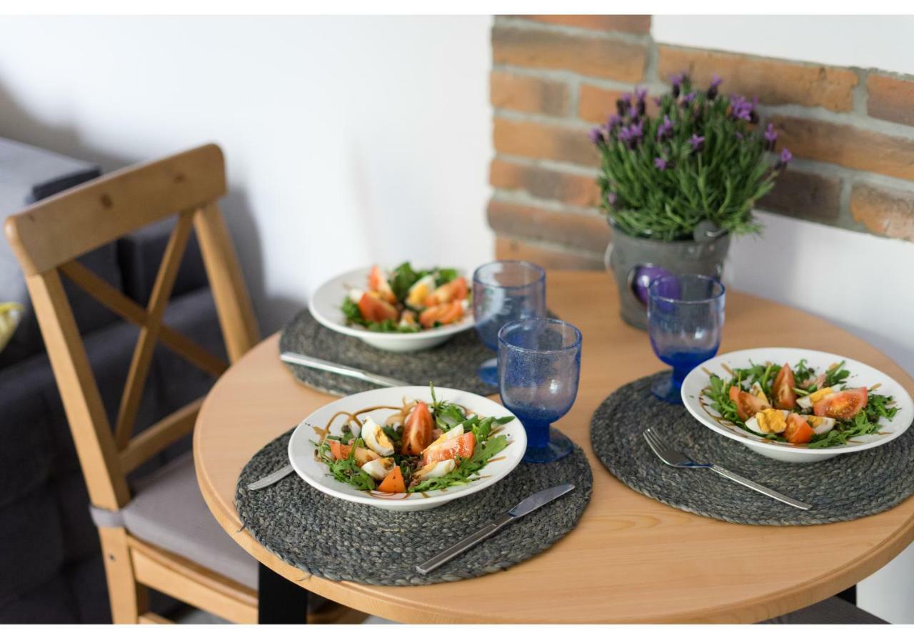 Gostynin Garden Apartment מראה חיצוני תמונה