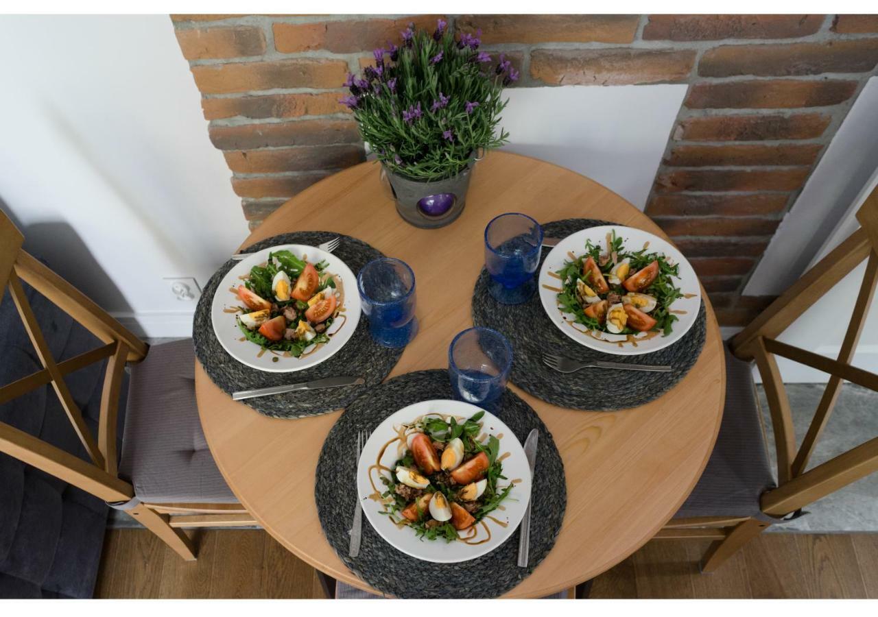 Gostynin Garden Apartment מראה חיצוני תמונה